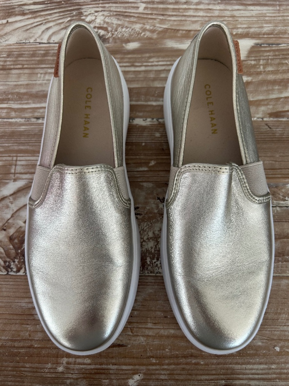 NWOB Cole Haan Grand Crosscourt Flatform Sneaker in Soft Gold Metallic Sz 8.5